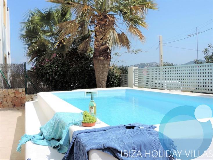 Huis huren bij Ibiza stad villa alberca2